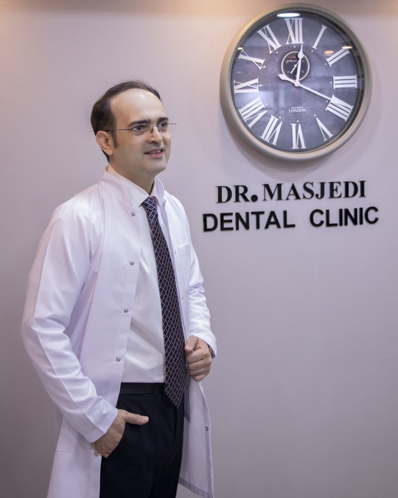 دکتر امید مسجدی - جراح دندانپزشک زیبایی